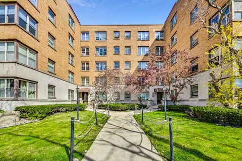 2606 W Balmoral Avenue 210 Chicago IL 60625