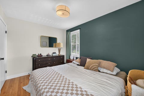 Tiny photo for 1010 E Evergreen Street, Wheaton, IL 60187 (MLS # 12699080)