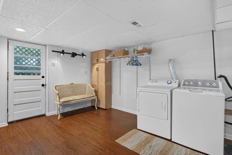 Tiny photo for 1010 E Evergreen Street, Wheaton, IL 60187 (MLS # 12699080)