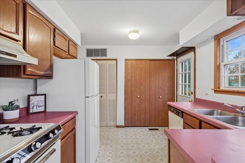 Tiny photo for 766 Brittany Lane, Island Lake, IL 60042 (MLS # 12498399)