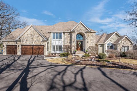 5N002 Forest Trail St. Charles IL 60175