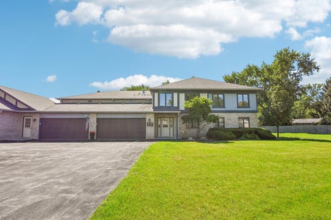 Photo of 2545 Harbor Drive, Joliet, IL 60431 (MLS # 12721099)