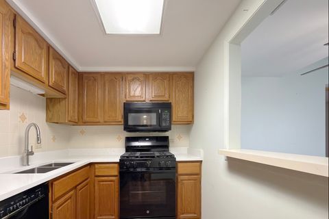 Tiny photo for 1365 Ashland Avenue #302, Des Plaines, IL 60016 (MLS # 12525730)
