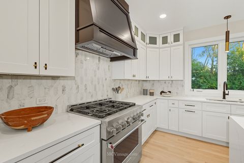 Tiny photo for 1s353 Addison Avenue, Lombard, IL 60148 (MLS # 12490493)