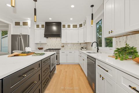 Tiny photo for 1s353 Addison Avenue, Lombard, IL 60148 (MLS # 12490493)