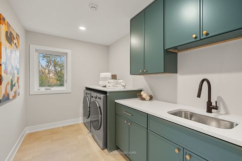 Tiny photo for 1s353 Addison Avenue, Lombard, IL 60148 (MLS # 12490493)