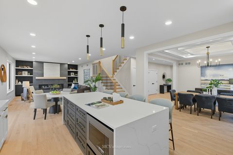 Tiny photo for 1s353 Addison Avenue, Lombard, IL 60148 (MLS # 12490493)