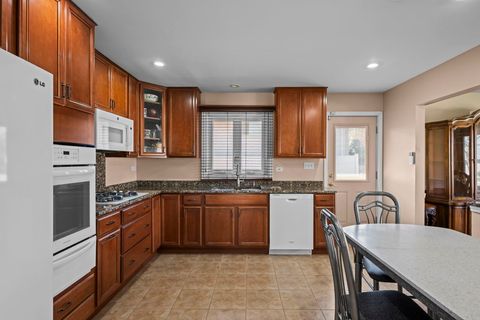 Tiny photo for 7909 Lake Street, Morton Grove, IL 60053 (MLS # 12625238)