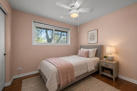 Tiny photo for 7909 Lake Street, Morton Grove, IL 60053 (MLS # 12625238)