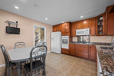 Tiny photo for 7909 Lake Street, Morton Grove, IL 60053 (MLS # 12625238)