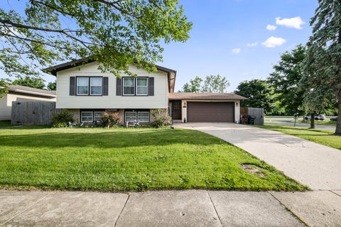 Photo of 6100 El Morro Lane, Oak Forest, IL 60452 (MLS # 12650364)
