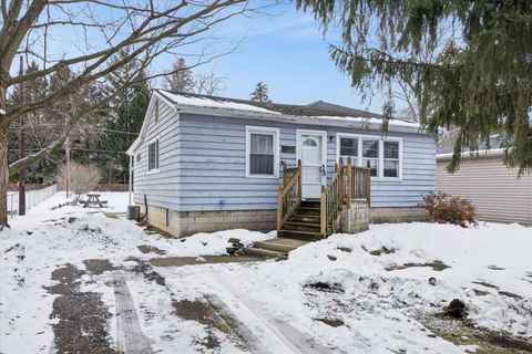 Photo of 4714 Schwartz Avenue, Lisle, IL 60532 (MLS # 12527886)