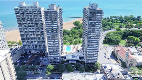 Tiny photo for 5701 N Sheridan Road #16U, Chicago, IL 60660 (MLS # 12464461)