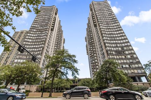 Photo of 5701 N Sheridan Road #16U, Chicago, IL 60660 (MLS # 12464461)