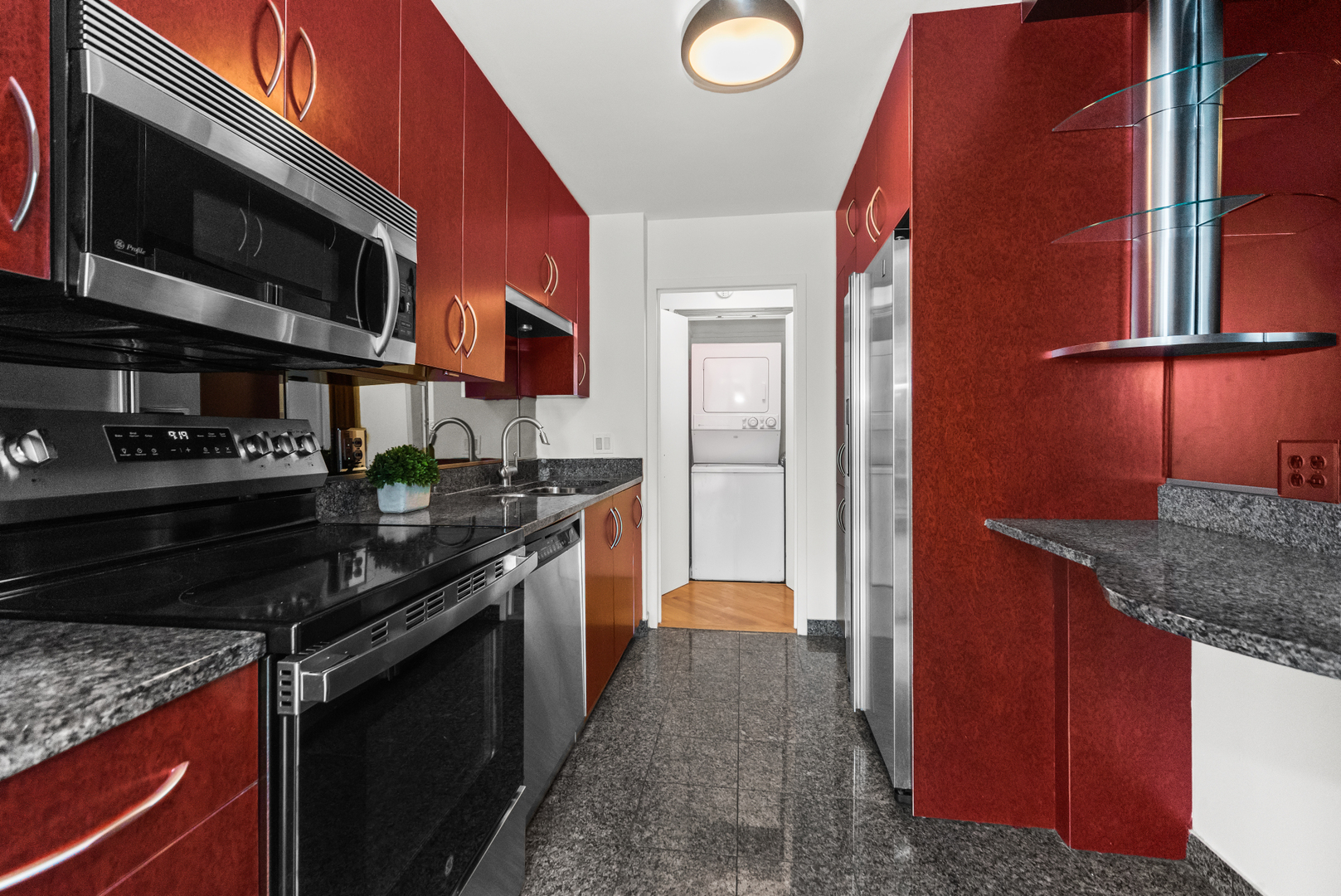 4170 N Marine Drive 6L