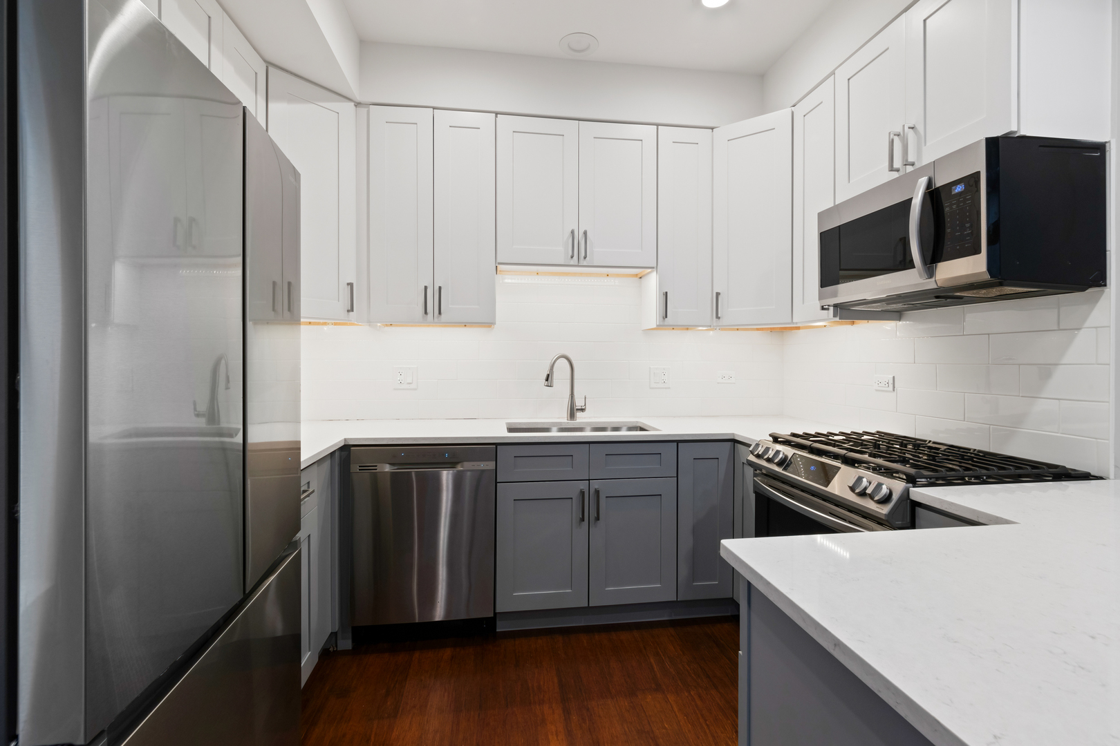 4637 N Dover Street 2N