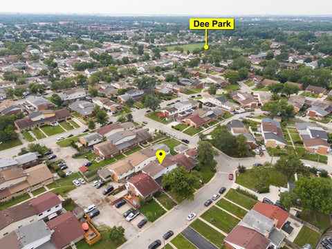 Tiny photo for 9025 Sherry Lane #9025, Des Plaines, IL 60016 (MLS # 12740293)