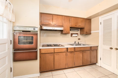 Tiny photo for 9025 Sherry Lane #9025, Des Plaines, IL 60016 (MLS # 12740293)