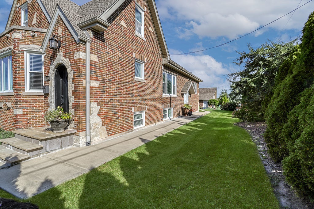 713 Mccarthy Road