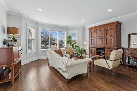 Tiny photo for 713 Mccarthy Road, Lemont, IL 60439 (MLS # 12780427)