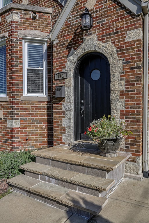 713 Mccarthy Road