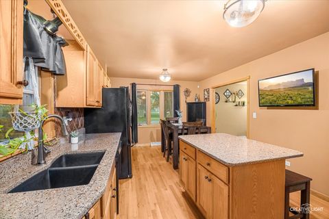 Tiny photo for 356 E Prairie Avenue, Lombard, IL 60148 (MLS # 12653247)