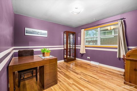 Tiny photo for 356 E Prairie Avenue, Lombard, IL 60148 (MLS # 12653247)