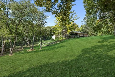 Tiny photo for 25146 N West Tower Drive, Tower Lakes, IL 60010 (MLS # 12533278)