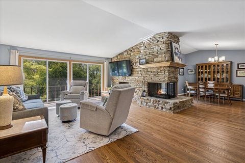 Tiny photo for 25146 N West Tower Drive, Tower Lakes, IL 60010 (MLS # 12533278)