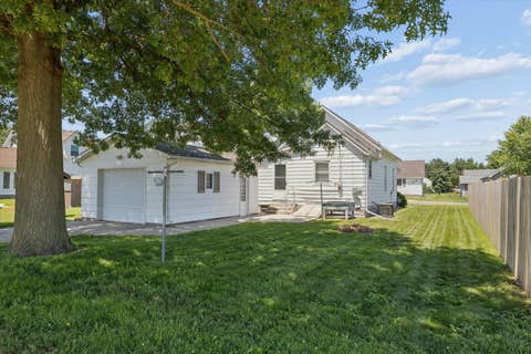 Tiny photo for 714 19th Avenue, Fulton, IL 61252 (MLS # 12706110)