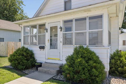 Tiny photo for 714 19th Avenue, Fulton, IL 61252 (MLS # 12706110)