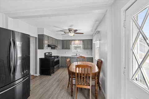 Tiny photo for 714 19th Avenue, Fulton, IL 61252 (MLS # 12706110)