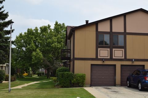 Tiny photo for 1259 Inverrary Lane #27D, Palatine, IL 60074 (MLS # 12448725)