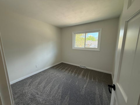 Tiny photo for 4065 Pinebrook Lane, Bettendorf, IA 52722 (MLS # 12628862)