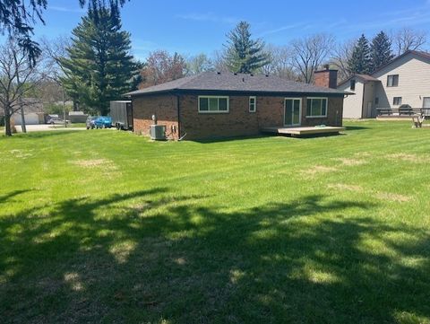 Tiny photo for 4065 Pinebrook Lane, Bettendorf, IA 52722 (MLS # 12628862)