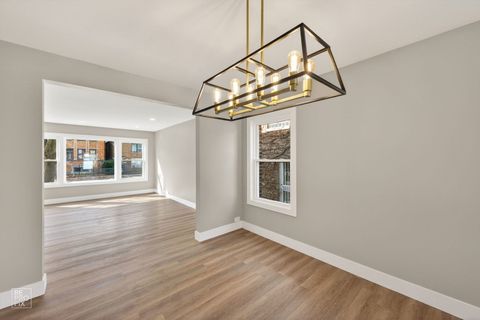 Tiny photo for 8047 S Kingston Avenue, Chicago, IL 60617 (MLS # 12596057)