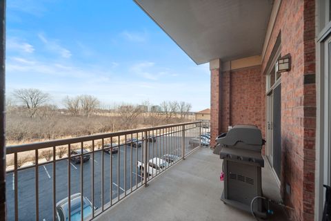 Tiny photo for 100 PRAIRIE PARK Drive #207, Wheeling, IL 60090 (MLS # 12596672)
