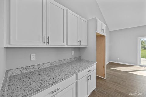 Tiny photo for 3428 Comstock Avenue, DeKalb, IL 60115 (MLS # 12551126)