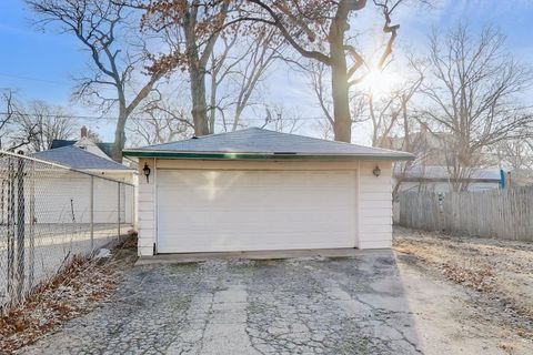 Tiny photo for 9637 S Wood Street, Chicago, IL 60643 (MLS # 12577879)