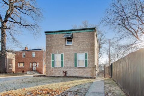 Tiny photo for 9637 S Wood Street, Chicago, IL 60643 (MLS # 12577879)