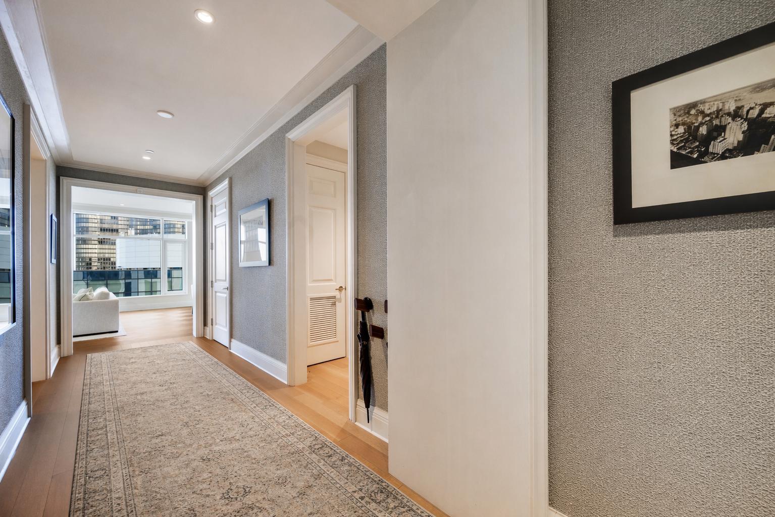 451 E Grand Avenue 4503