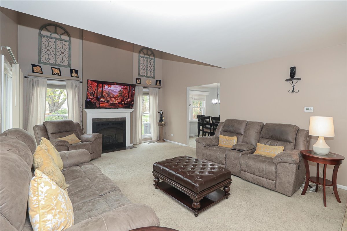 234 Stanyon Lane