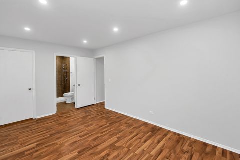 Tiny photo for 1059 Southbury Lane #D1, Wheeling, IL 60090 (MLS # 12480392)