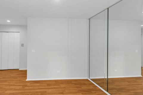 Tiny photo for 1059 Southbury Lane #D1, Wheeling, IL 60090 (MLS # 12480392)