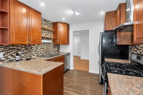 Tiny photo for 1059 Southbury Lane #D1, Wheeling, IL 60090 (MLS # 12480392)