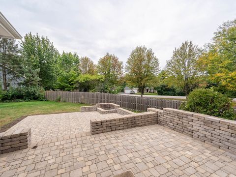 Tiny photo for 26w185 Meadowview Court, Wheaton, IL 60187 (MLS # 12491572)