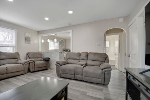 Tiny photo for 3737 Rose Manor Terrace, Markham, IL 60428 (MLS # 12595174)