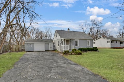 Photo of 3737 Rose Manor Terrace, Markham, IL 60428 (MLS # 12595174)