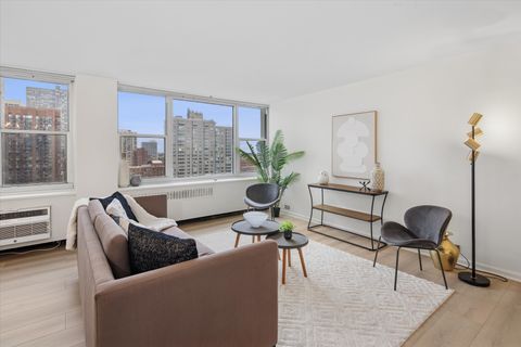 Tiny photo for 4250 N Marine Drive #1410, Chicago, IL 60613 (MLS # 12503423)