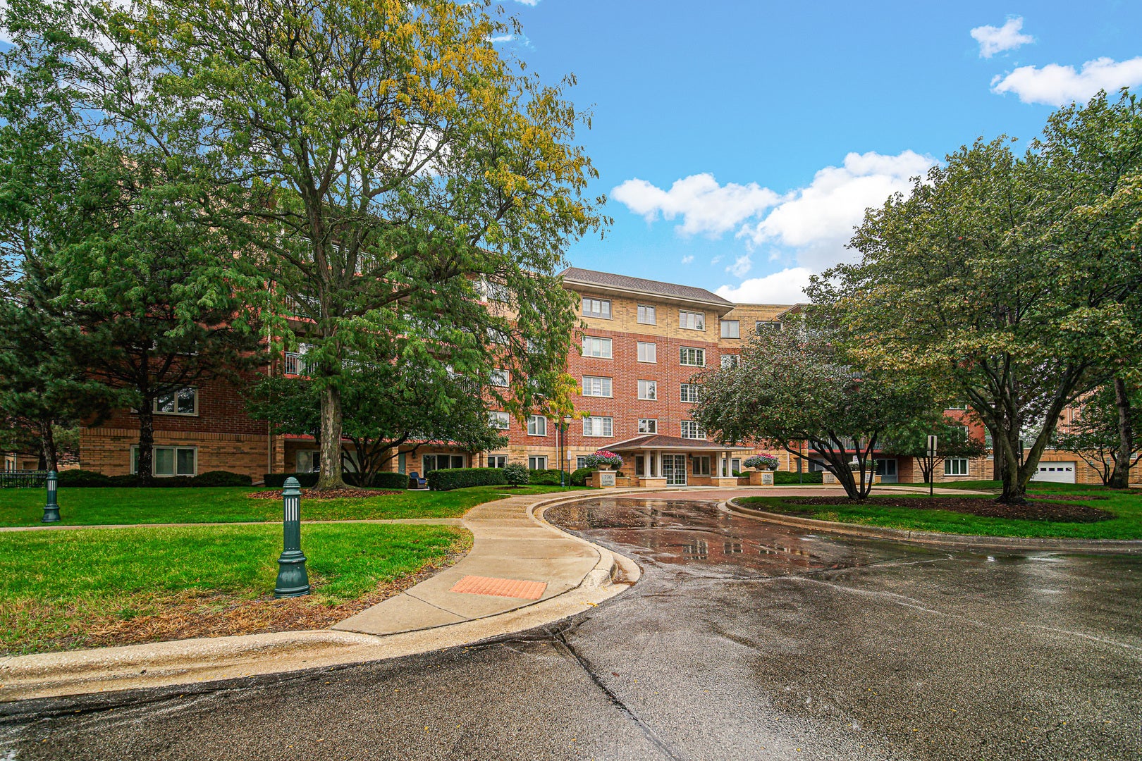 730 Creekside Drive 503